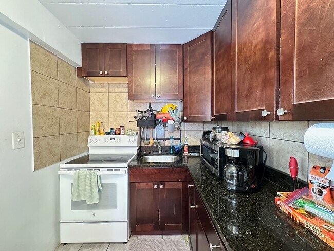 Photo - 1360 W Touhy Ave Unit 904