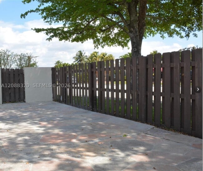 Photo - 11701 SW 122nd Ave
