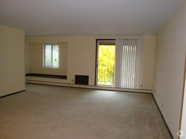 Living Room - Indian Hills Apartments