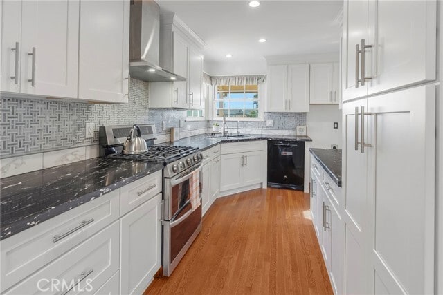 Photo - 22618 Elm Ave