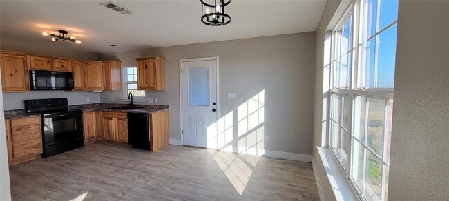 Photo - 465 Cottletown Rd