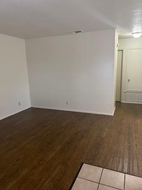 Photo - 501 Hedgewood Dr