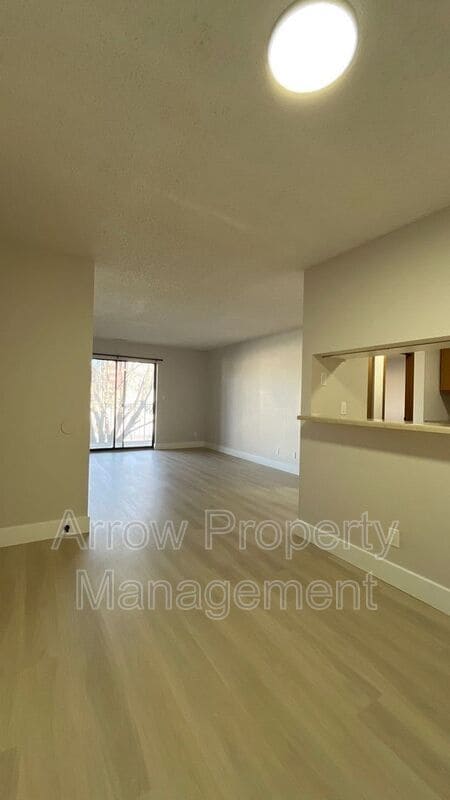 Photo - 2344 N 44th St Unit 20
