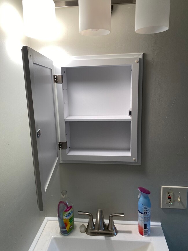 Bathroom - 38 Pullman Ave Unidad Upper
