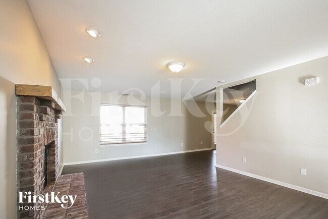 Photo - 10428 Hornton St