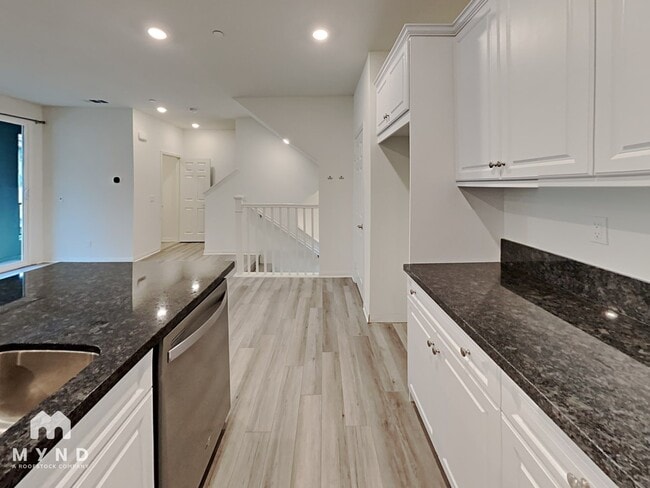 Photo - 443 Fitzpatrick Rd Unit 102-B1