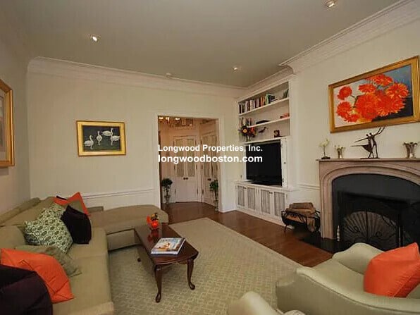 Photo - 318 Commonwealth Ave Unit 4