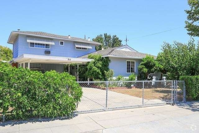 Building Photo - 917 Heatherstone Ave Rental