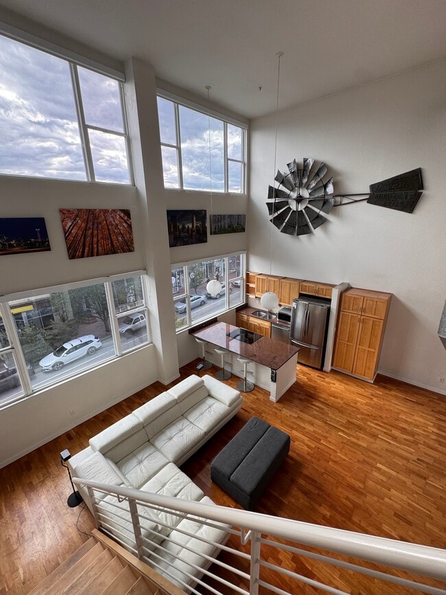 Building Photo - 2525 15th St Unit 3C Rental