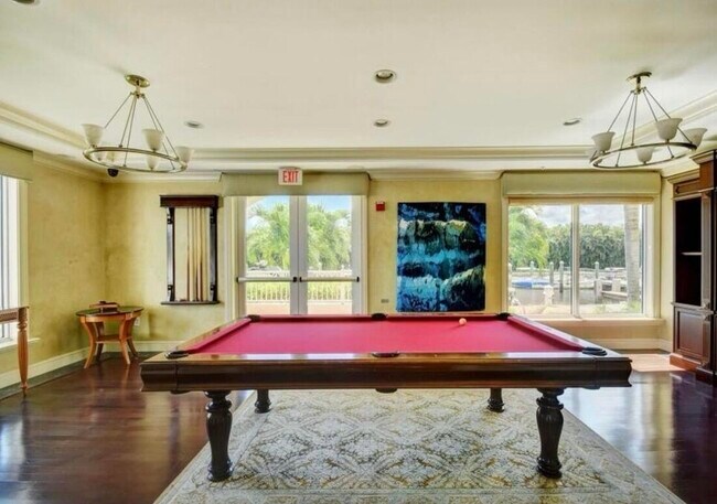 804 E Windward Way Unit 316
