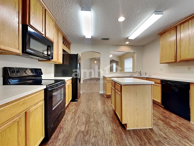 Photo - 3842 Pebble Brooke Circle South