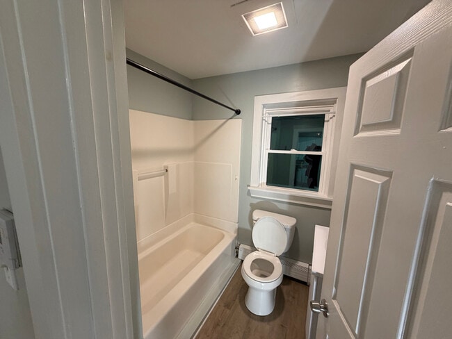 Photo - 100 Main St Unidad 19