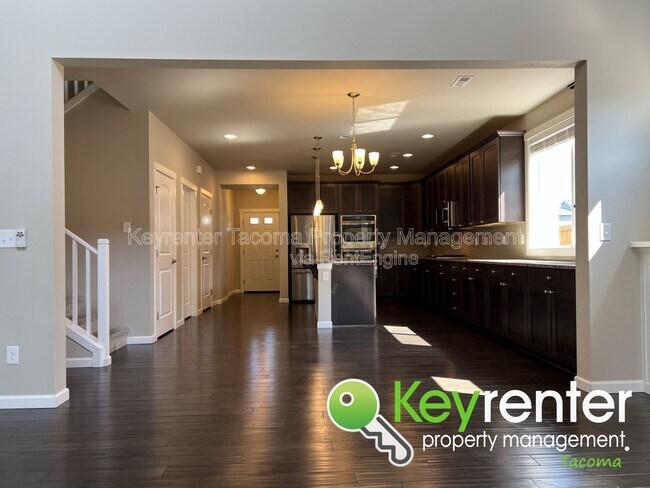 Photo - 16128-16181 81 Ave E