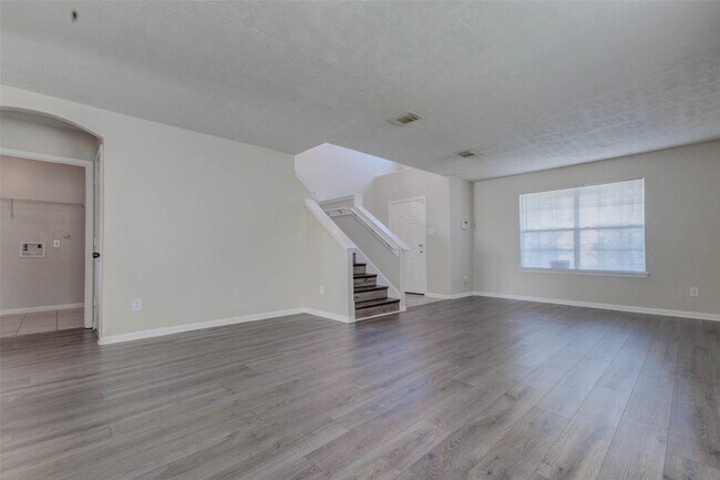 Photo - 3434 Fiorella Way