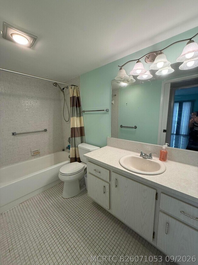Photo - 3018 Wolverton E Unit 3018