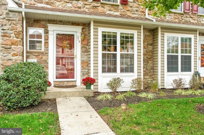Photo - 313 Aspen Ct