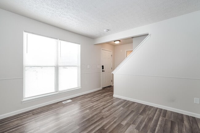 Photo - 6351 Whims Rd