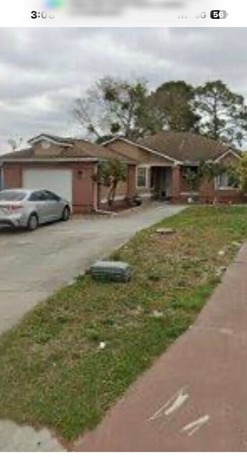 Photo - 172 Coralwood Cir