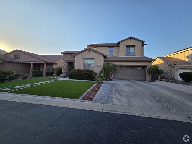 Building Photo - 3354 E Grand Canyon Dr Rental