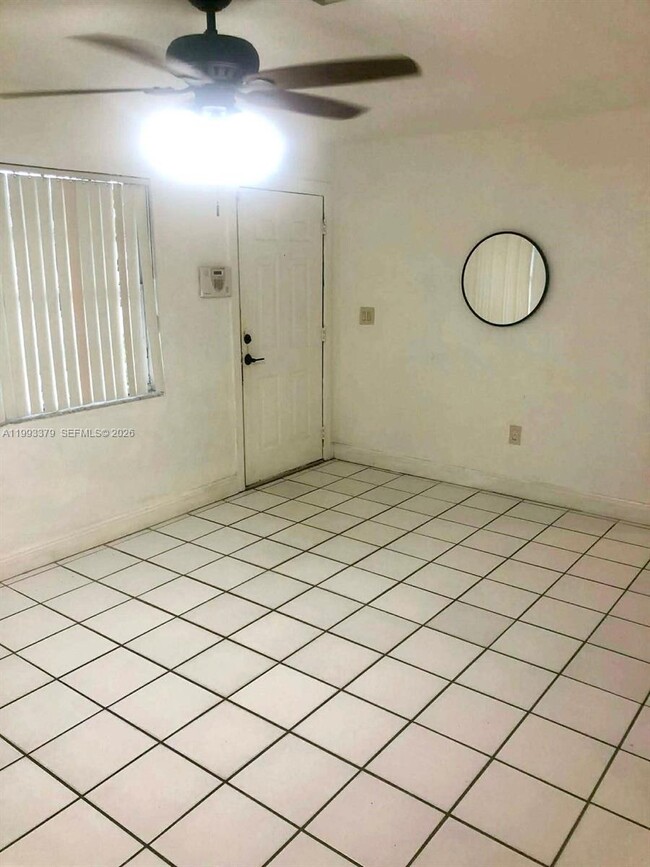 Photo - 580 Tallulah Rd Unit 0