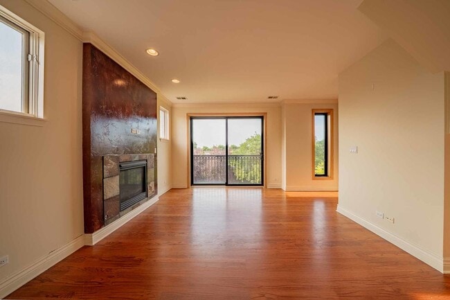 Photo - 3123 W Washington Blvd Unit 3