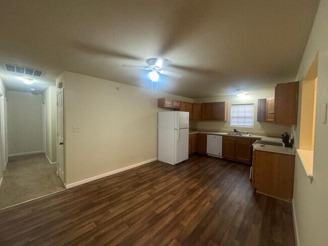 Photo - Cozy Private Living in Suffolk