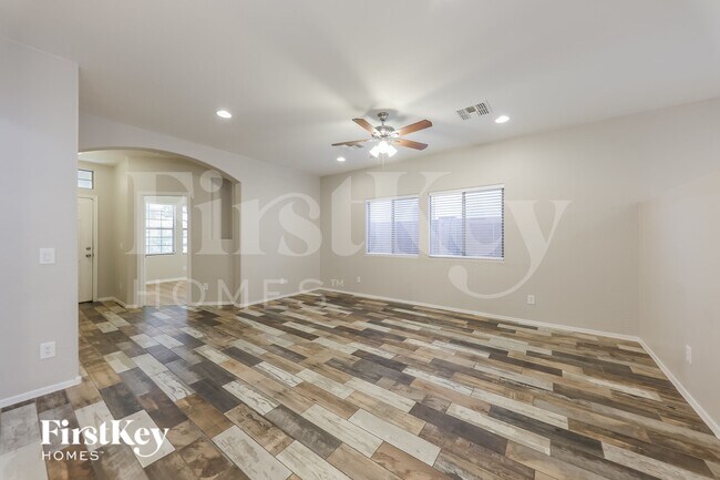 Photo - 4621 W Fortune Dr