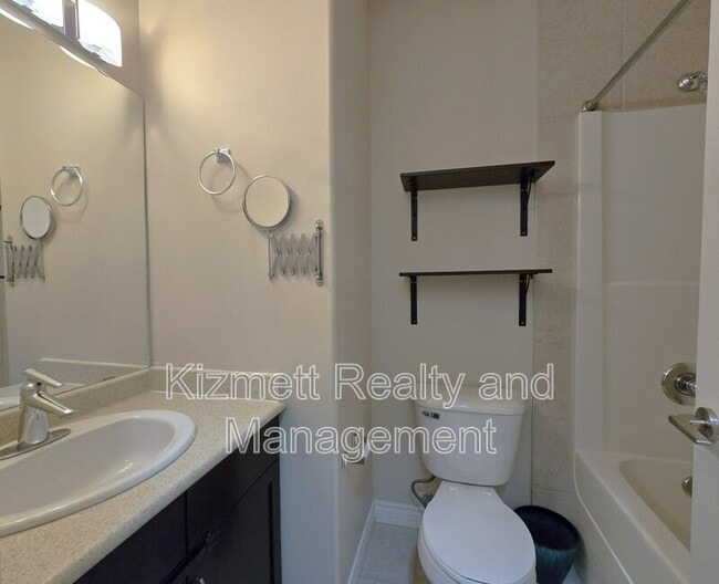 Photo - 9603 98 Ave NW Unit 108