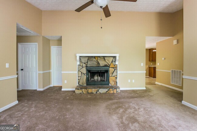 Photo - 35 Mission Ridge Dr SW