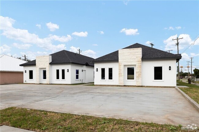 Building Photo - 1321 Joscelyn Dr Unit 3 Rental