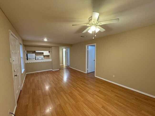 Photo - 1034 W Village Ct Unit C