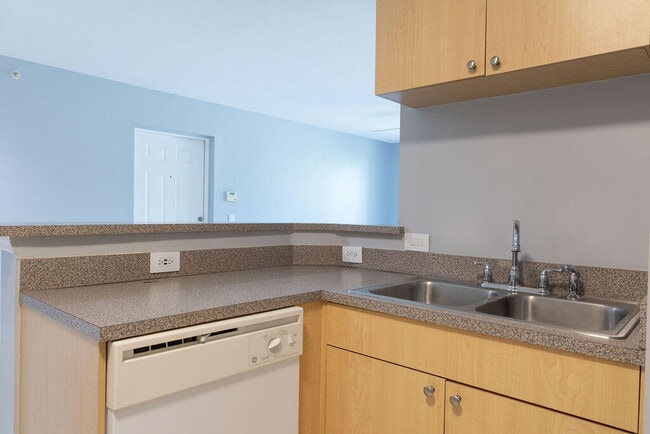 Photo - 505 Villa Cir