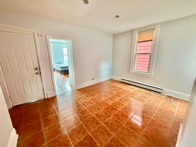 33 Fulton Ave Unit 1