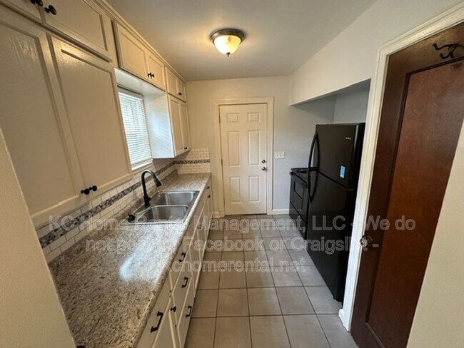 6111 Raytown Rd