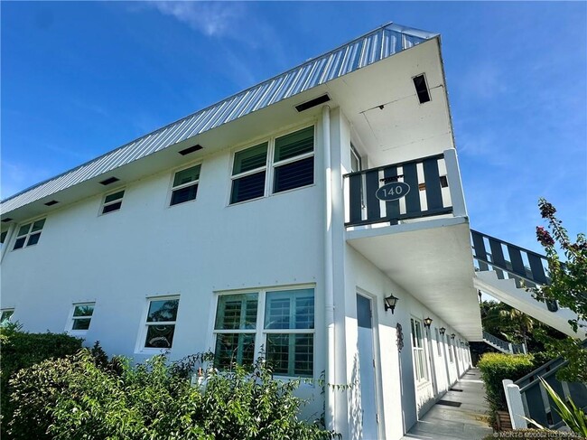 Building Photo - 2929 SE Ocean Blvd Unit 140-10 Rental