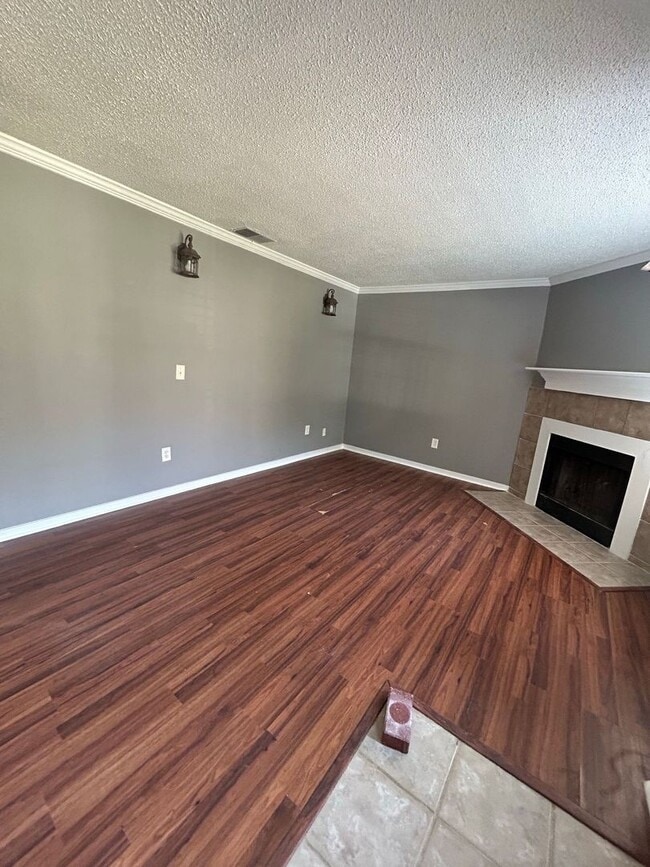 Photo - Charming 2 bedroom townhome in The Arbor @...