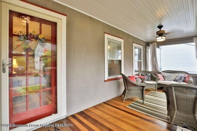 Photo - 2121 Edgewood Pl