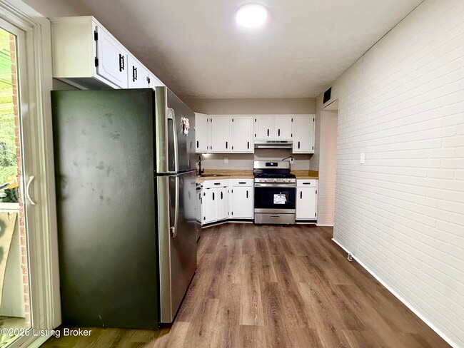 Photo - 265 S Circlecrest Dr