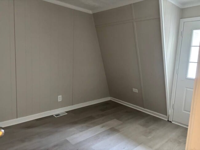 Photo - 328 Carter Rd