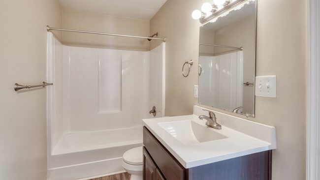 Photo - North Beach Apartments