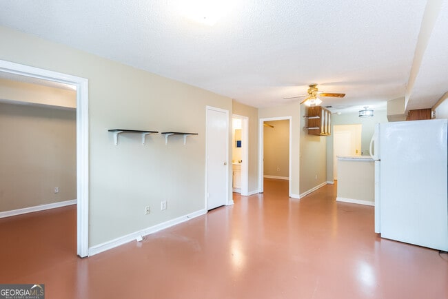 Photo - 664 Bellemeade Ave NW