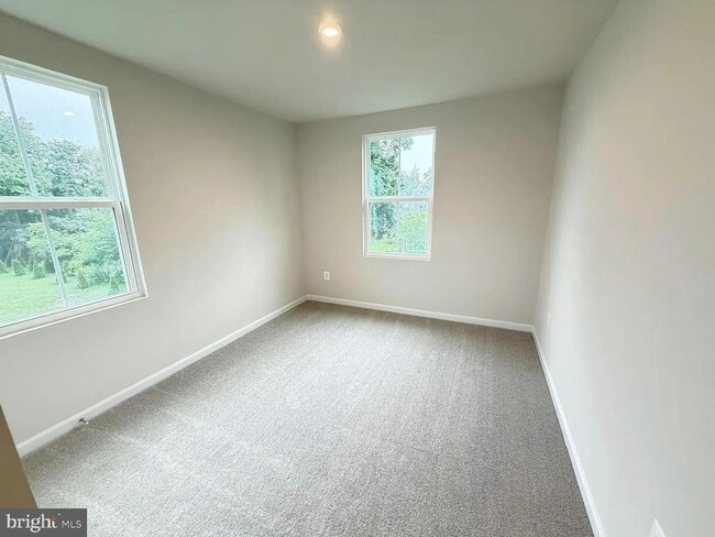 Photo - 622 Laurelwood Cir