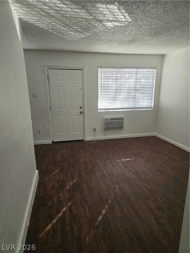 Photo - 708 Jackson Ave