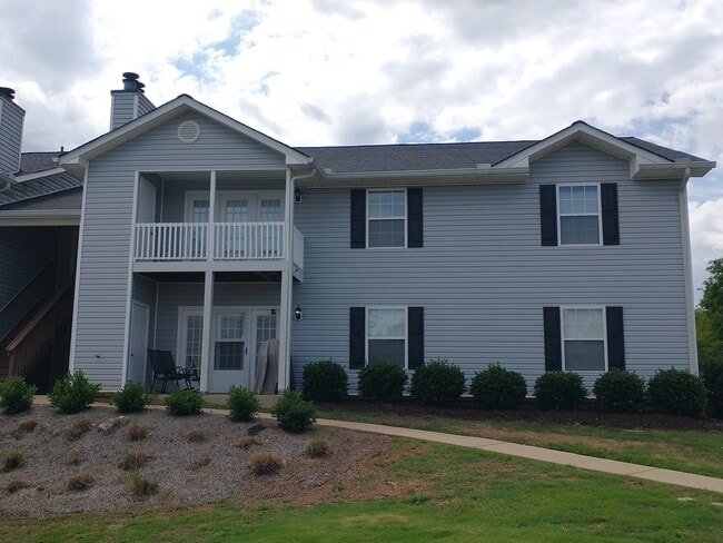 Photo - 906 Pelham Square Way Unidad 906