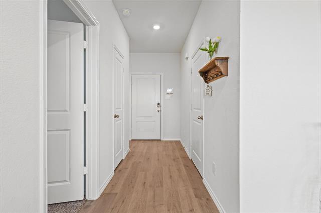 Photo - 120 Creek End Dr