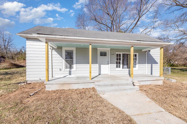 Photo - 1309 Ridge Ave