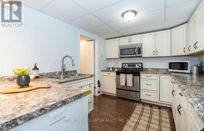 Photo - 1176 Birchwood Dr