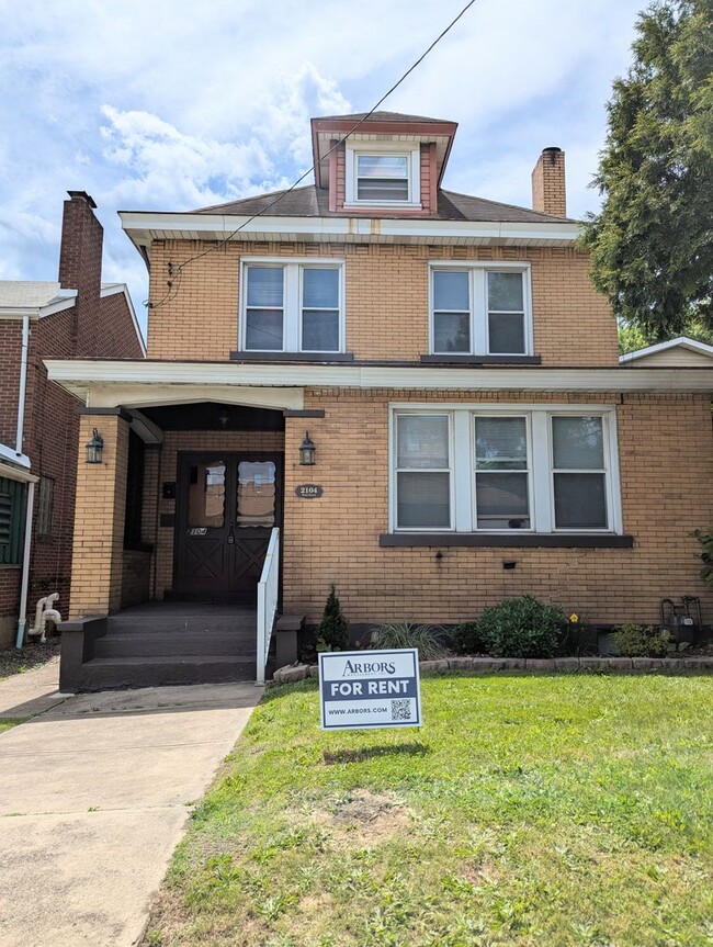 Building Photo - wes2104 Unit 2F