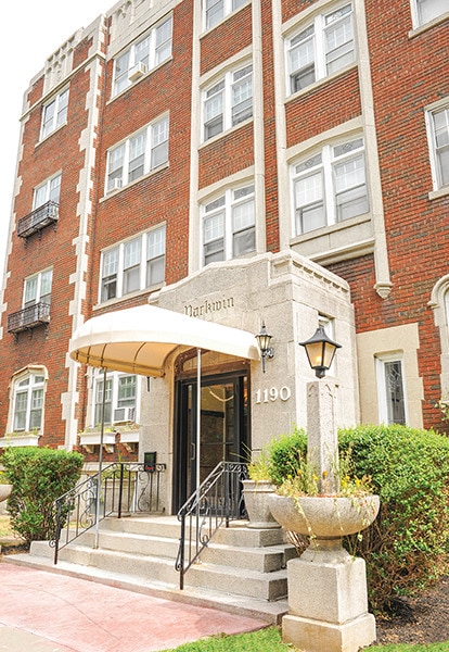 Building Photo - Parkwin and 1200 Park Avenue
