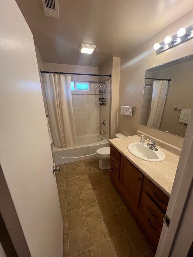 Photo - 2108 W Mendocino Ave